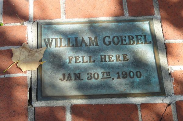 Plaque marking the spot where Goebel was shot