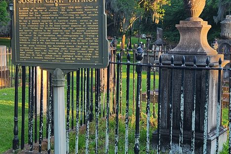 Colonial Park Cemetery