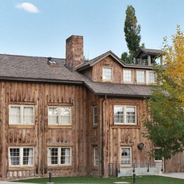 Fuller Lodge Art Center 