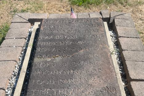 Hoopar Brothers Gravestone