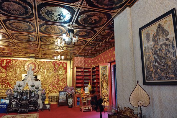 One of the halls adorned with contemporary Buddhist art.