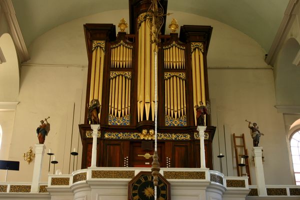 The angels surround the organ in the Old North Church balcony.