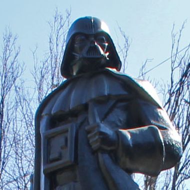 Darth Vader Statue