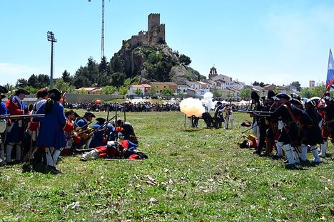 2017 reenactment of the battle.