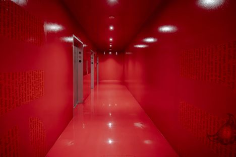 Elevator hall on the Red Foor
