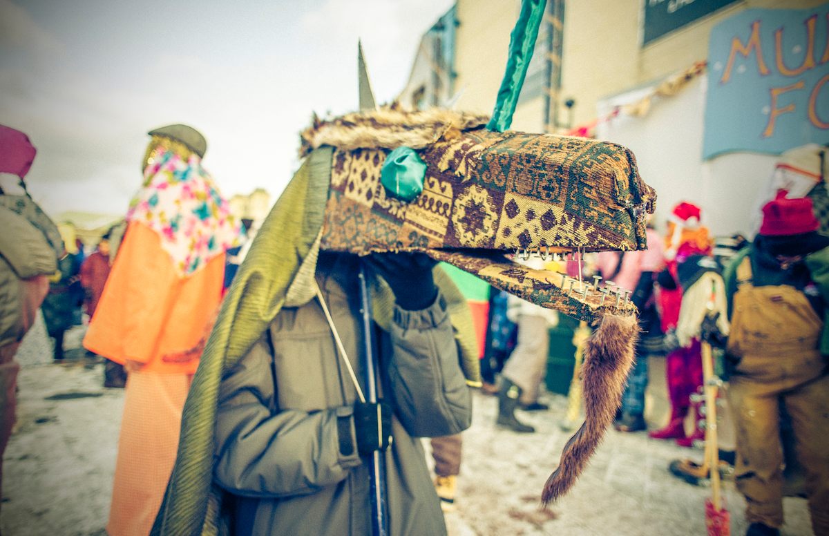 A hobby horse.