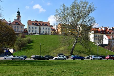 The hill as seen from the Vistula side.
