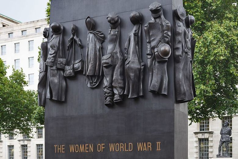 Female Soldier Statue, Bronze Memorial