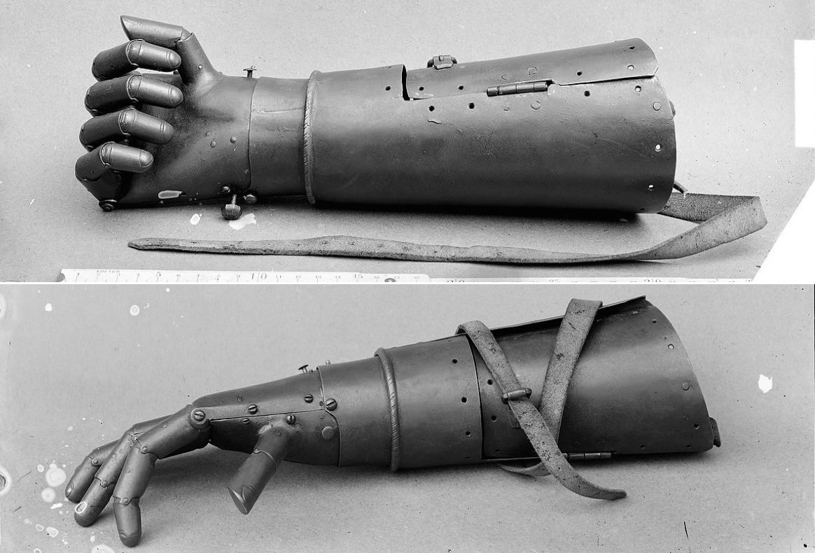 Object of Intrigue: the Prosthetic Iron Hand of a 16th-Century Knight -  Atlas Obscura