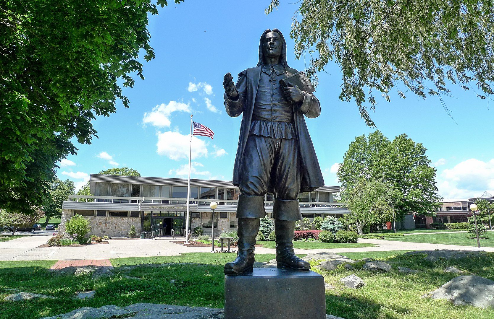 Statue of Roger Williams.