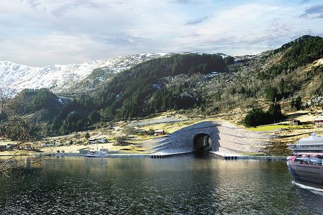 A mock-up of a ship heads for the Stad Tunnel.