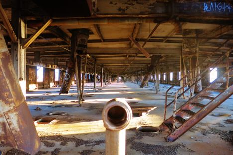 Venture Inside the Red Hook Grain Elevator, A Failure of Industrial Design