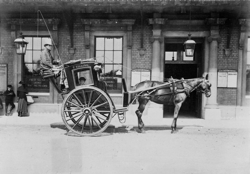 A hansom cab in Greenwich, London, c. 1884. 