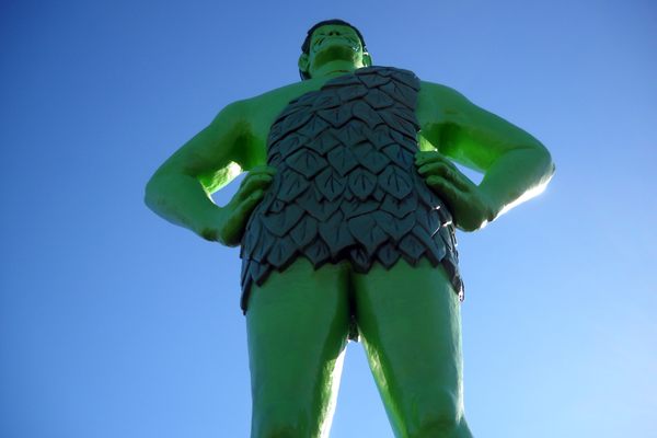 Jolly Green Giant Statue