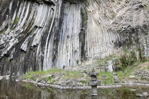 Seiryudo Cave – named after Seiryu, the Azure Dragon, this cave features deep vertical columns surrounded by dense vegetation.