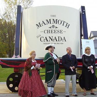 The 2009 monument.