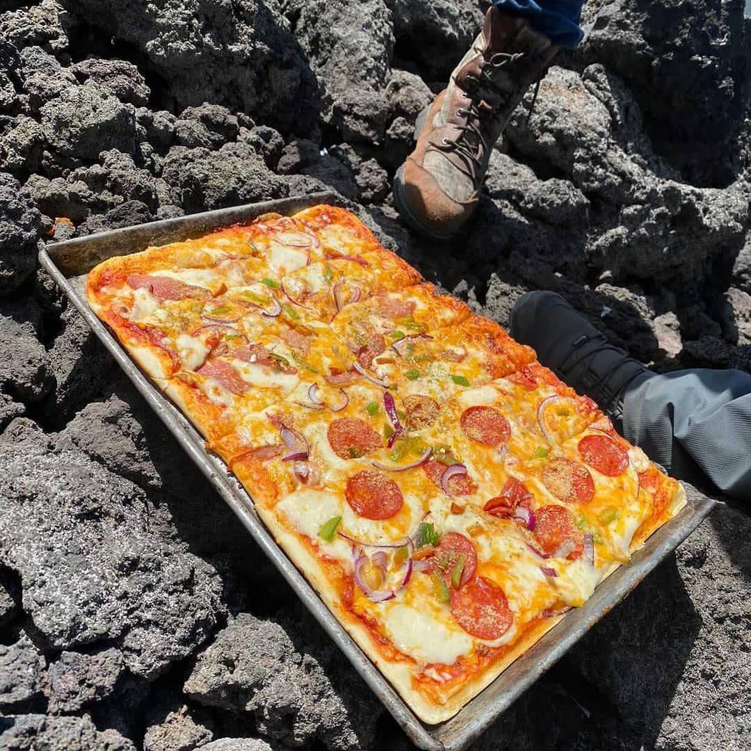 Pizza Pacaya – San Vicente Pacaya, Guatemala - Gastro Obscura