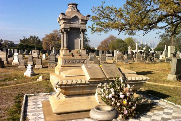 Society Adventures: Evergreen Memorial Cemetery & Crematory ...