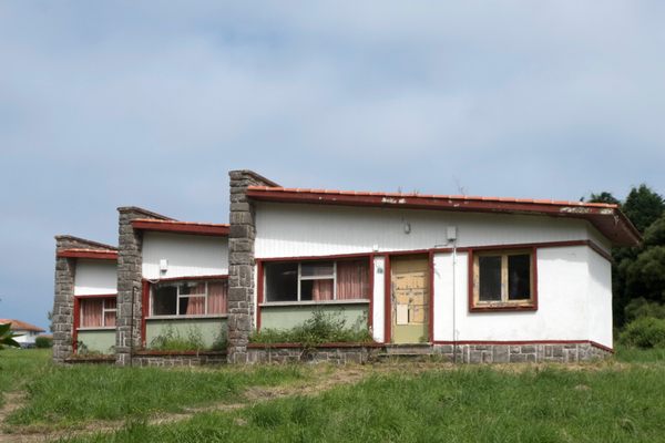 This Abandoned Spanish Resort Is Still a Popular Vacation Destination