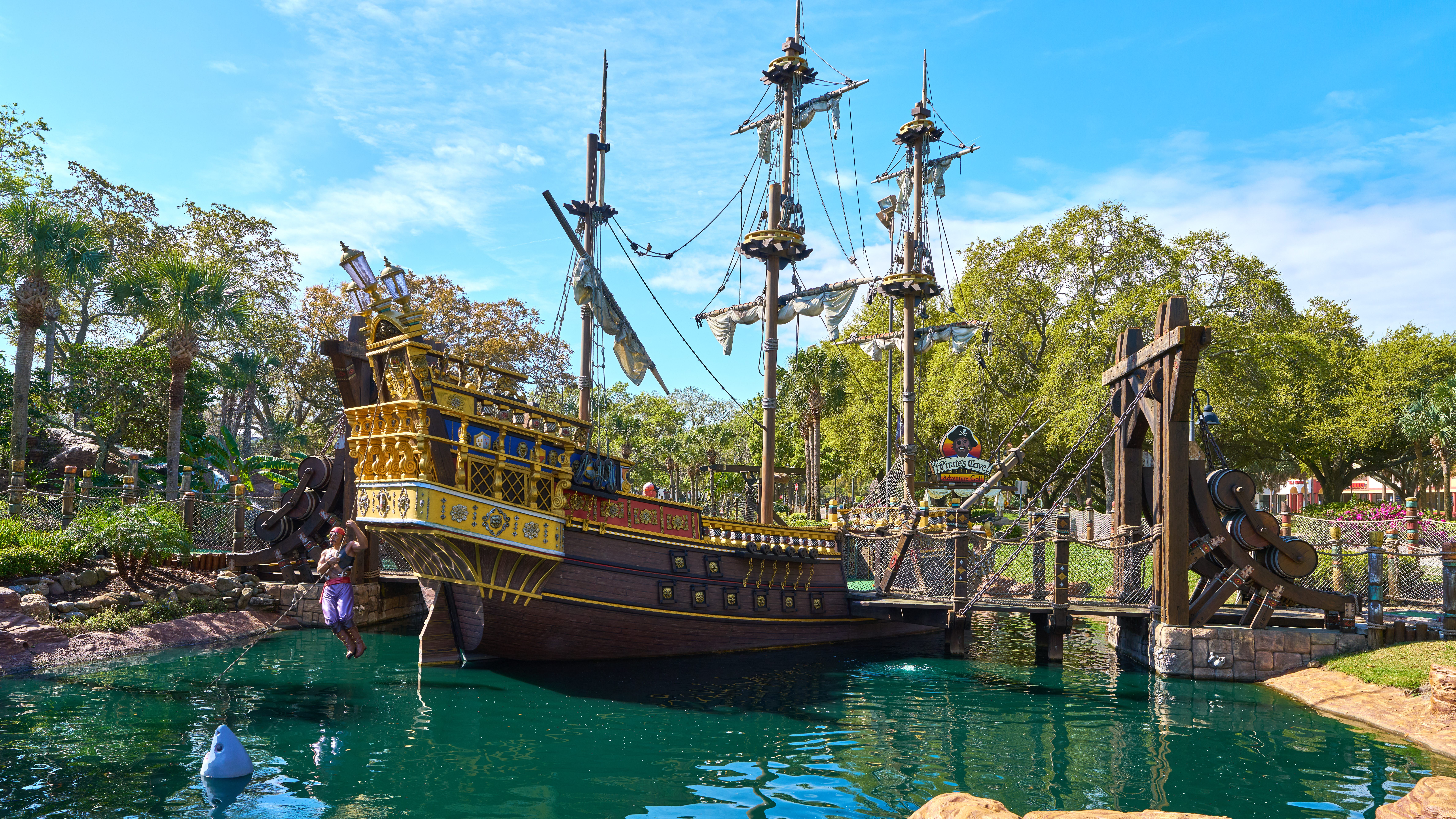 Play 18 holes of putt-putt with sea rover-themed challenges at Orlando’s Pirates Cove Adventure Golf. 