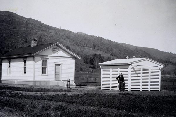 Ukiah Latitude Observatory in the early 1900s.