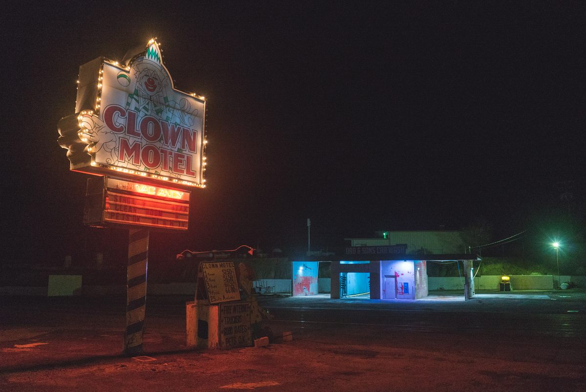 Clown Motel – Tonopah, Nevada - Atlas Obscura