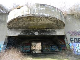 Gun emplacement of Battery Steele