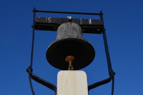 Sign on the Wreck Bell.