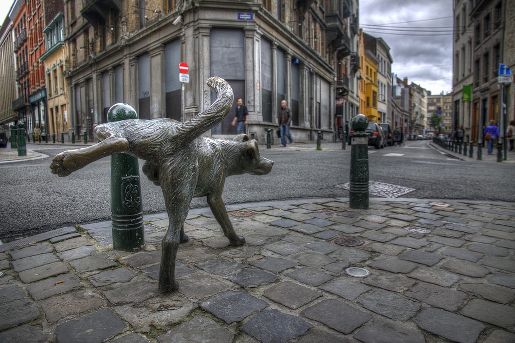 10 Adorable Bronze Animal Statues That You Will Want To Hug - Atlas Obscura