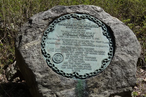 DAR Plaque at the site