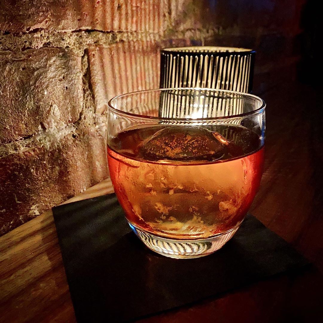 A hidden bar is delivering handmade cocktails by motorcycle.