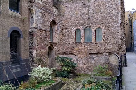 Winchester Palace