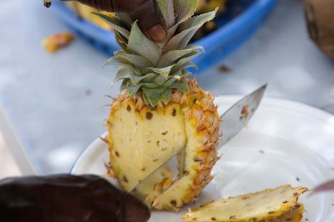 Antigua Black Pineapple