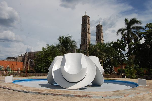 Fuente de los Tres Sombreros