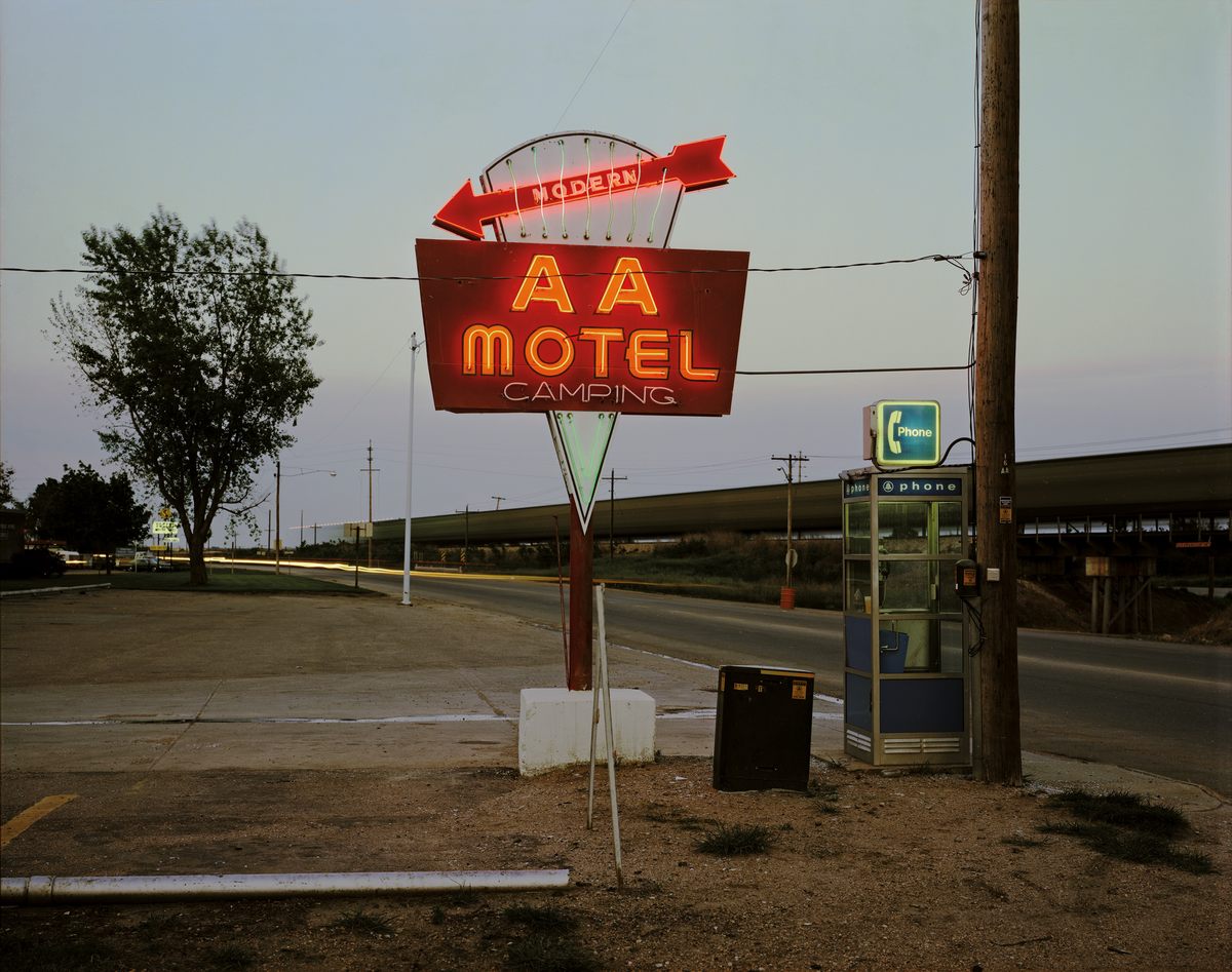 <em>AA Motel, Highway Highway 6, Holdrege, Nebraska; May 22, 1981.</em>