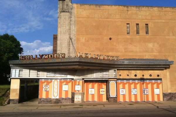Hollywood Theater