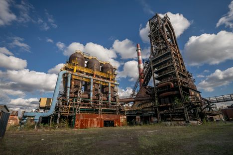 https://www.urbex-travel.com/blast-furnace/