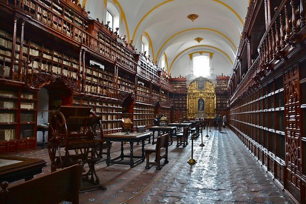 Inside the Biblioteca Palafoxiana.