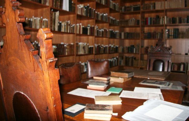 The rare book reading room.