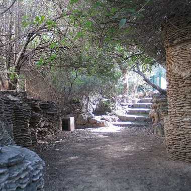 The grotto next to the wine press.