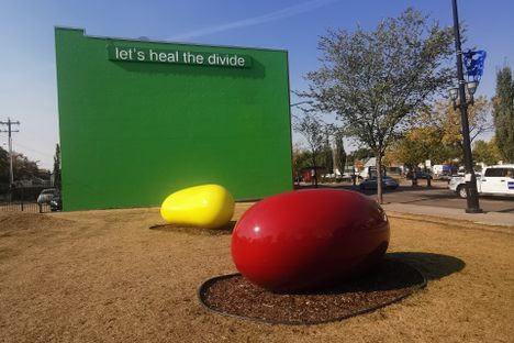 'Let's Heal the Divide'