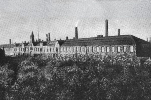 The Carron Works Offices 1921(Engineering Production,3 V3 #40, 07 Jul 1921, pgs. 2-3)