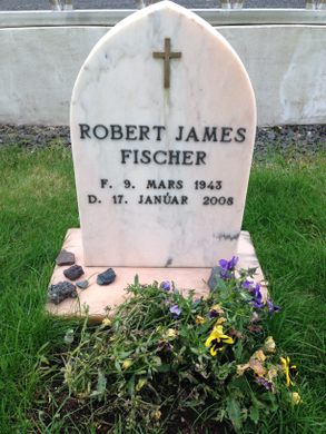 Bobby Fischer conseguiu abrigo na Islândia, onde morreu aos 64