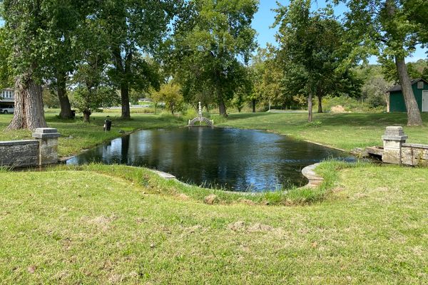 Sulphur Springs Park
