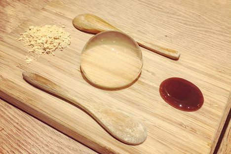 Raindrop Cake