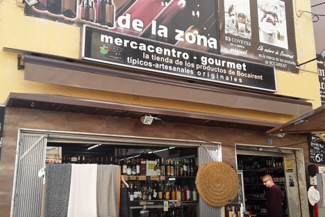 Carrer Sant Roc gourmet stores