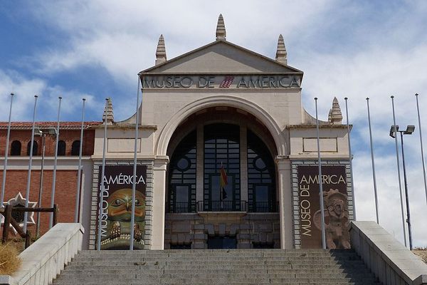 The museum entrance.