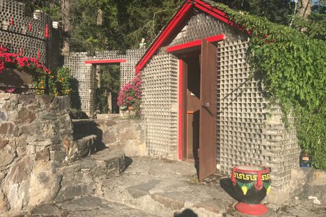 Boswell Embalming Bottle House
