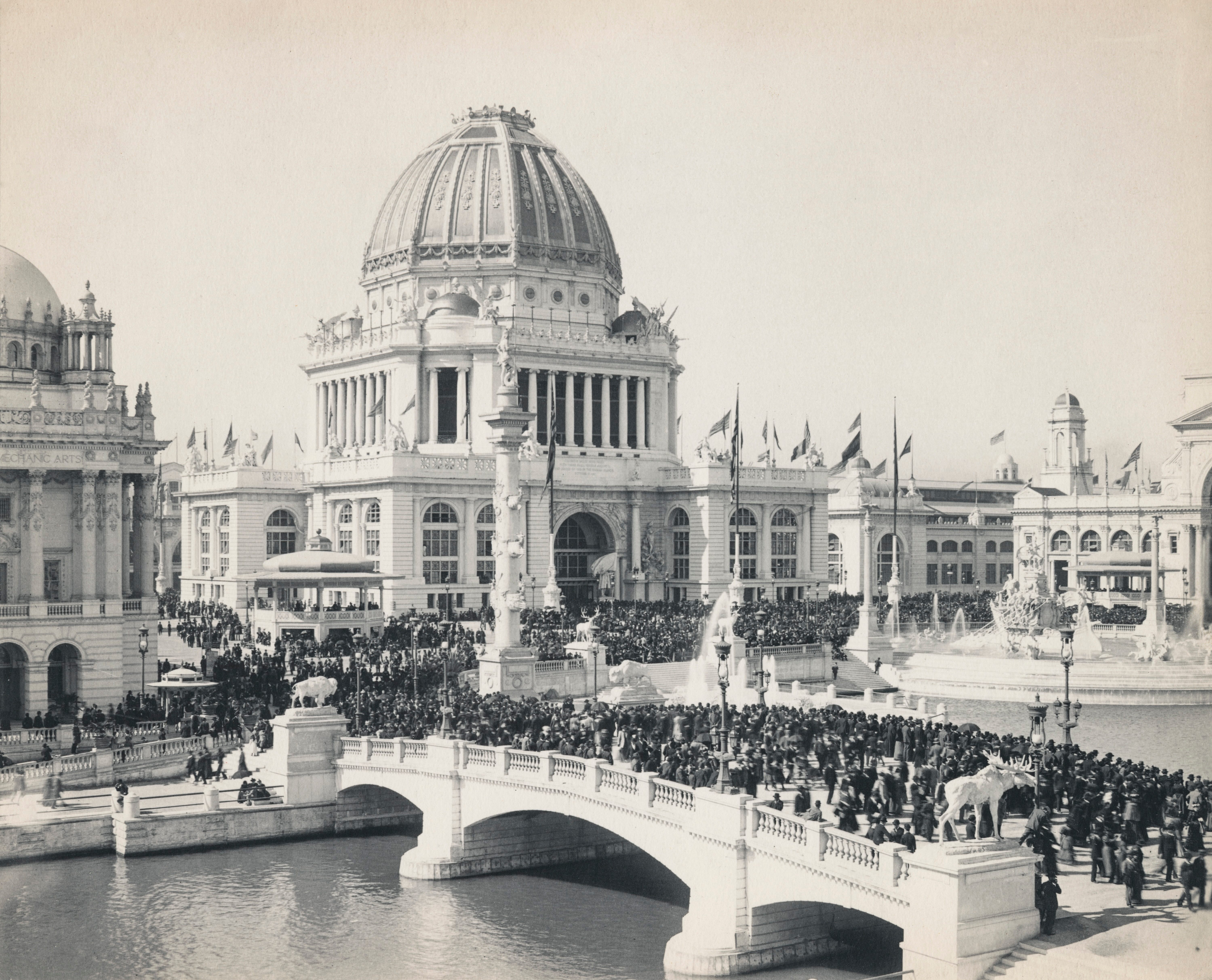 This picture of the World's Columbian Exposition Administration Building was taken on October 9, 1893, or "Chicago Day." 