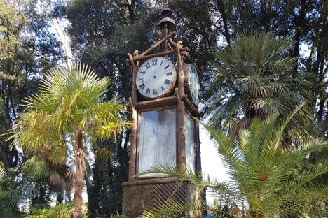 The water clock at Terrazza del Pincio.